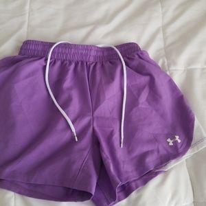 Girls Under Armour quick dry shorts